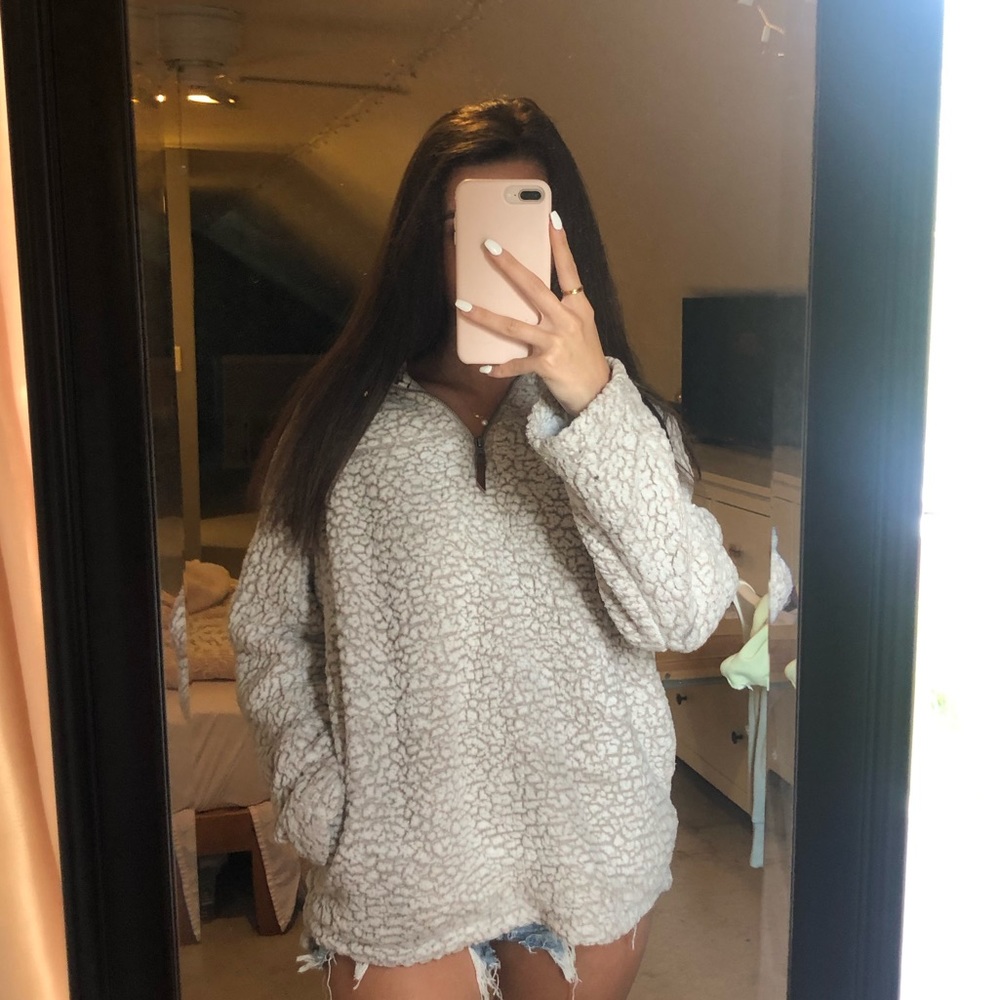 Sherpa quarter zip
